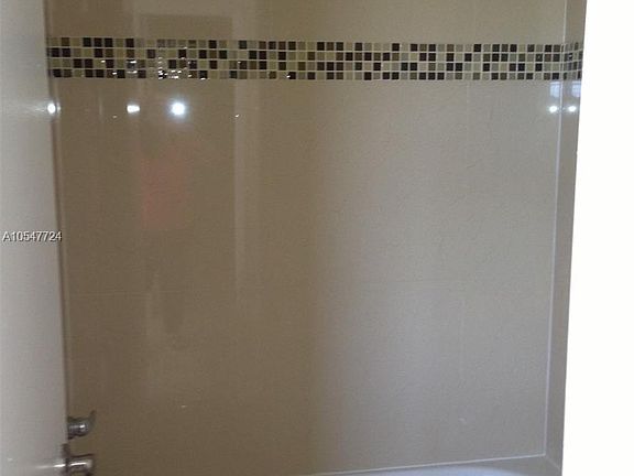 5th image of 22 Salamanca Ave APT 605