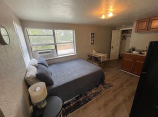 907 NW 13th St #A-1, Gainesville, FL 32601