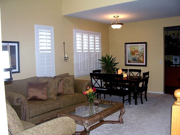 Formal Dining