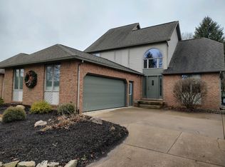 6276 Groton St NW, Canton, OH 44708