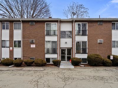 180 River St #B4, Waltham, MA, 02453