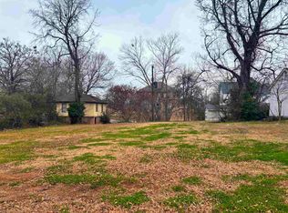 605 Raleigh Ave, Sheffield, AL 35660