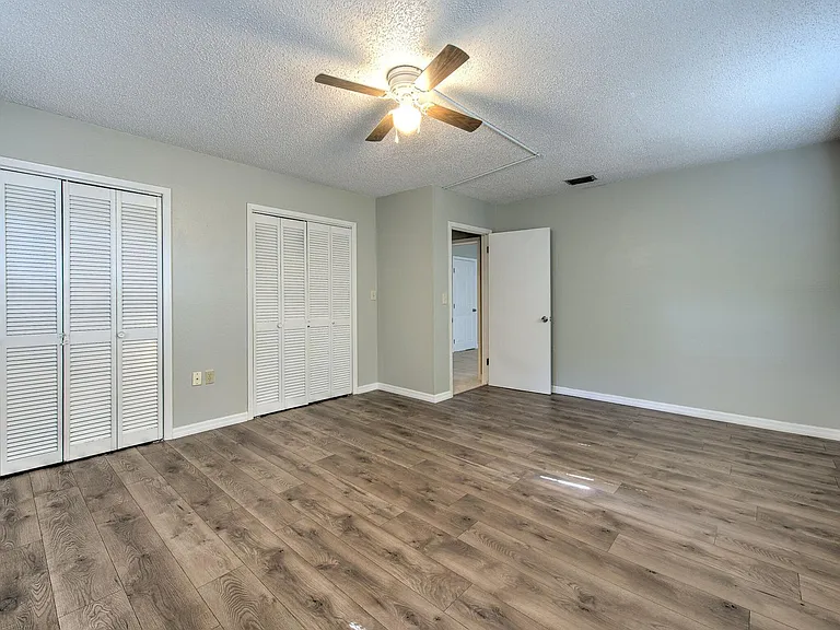3514 Sarah St — Photo 19