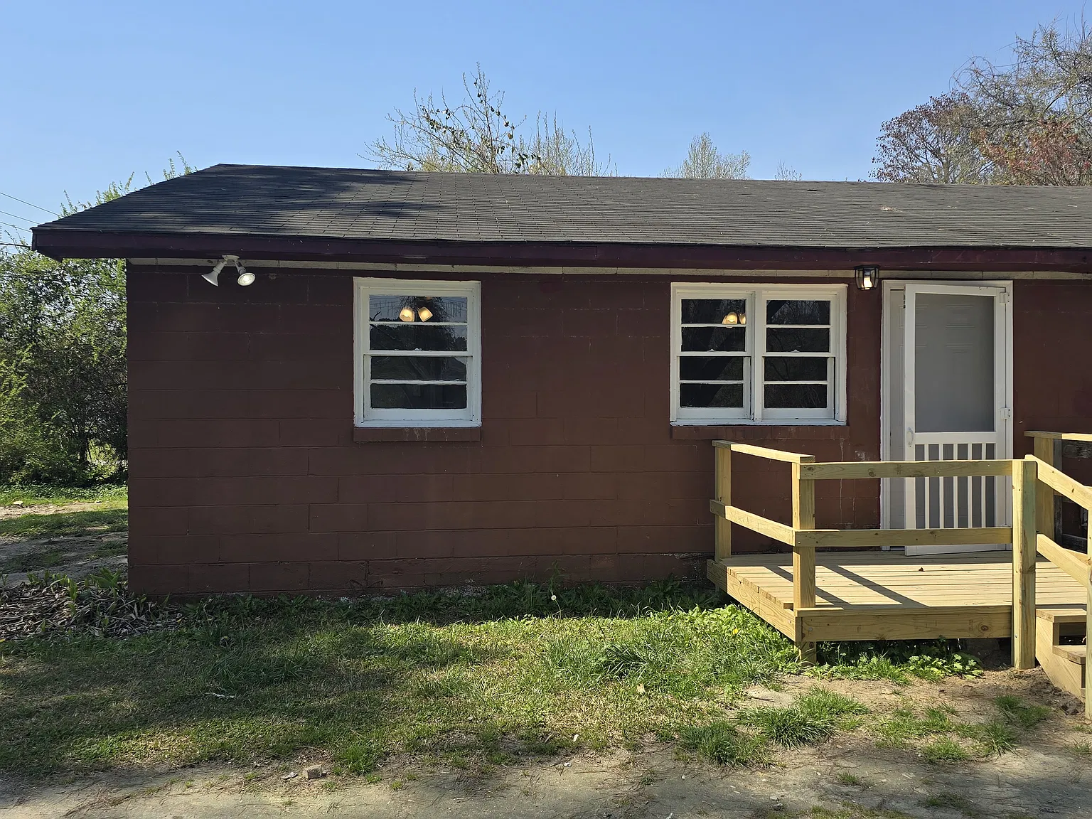 2 bed, 736 sqft, $888 — Photo 1