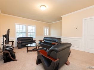 4224 Woodside Oaks Dr SE, Grand Rapids, MI 49546