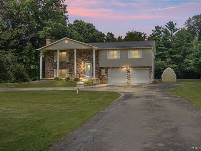 5461 E Holly Rd, Holly, MI, 48442