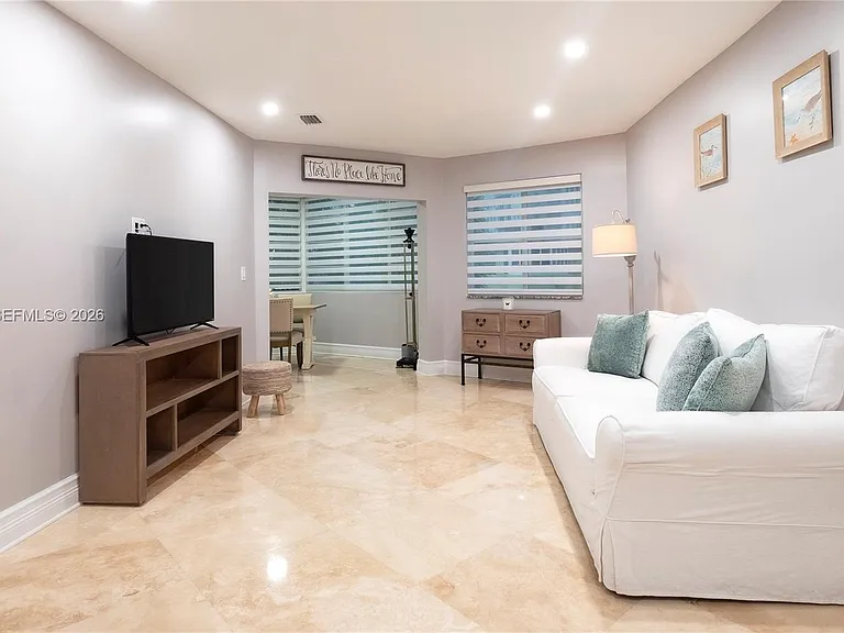 1723 NE Miami Gardens Dr #235 — Photo 15