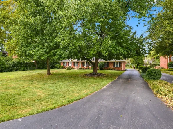 5321 Overton Rd, Nashville, TN 37220