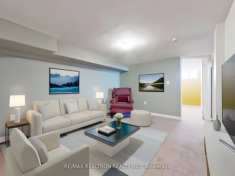 84 Santamonica Blvd #LOWER — Photo 1