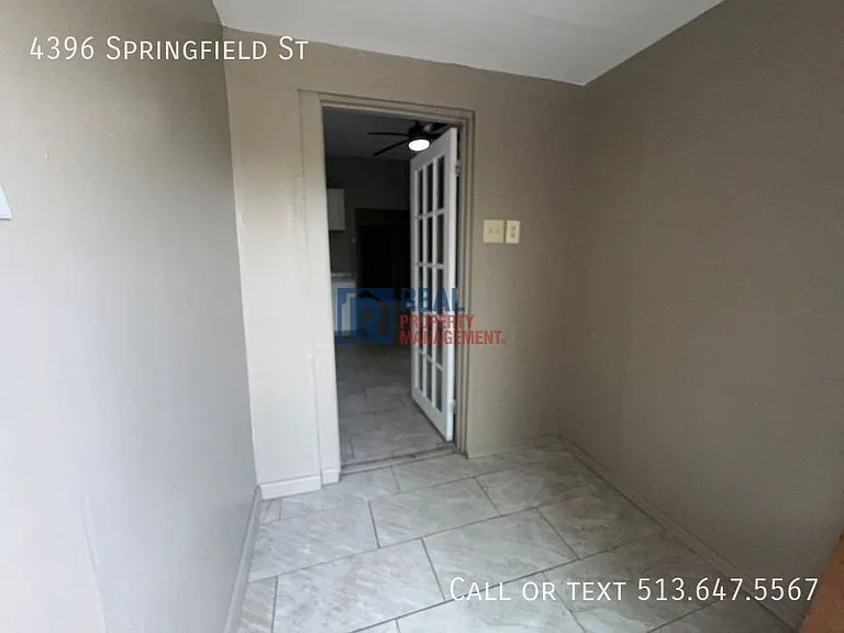 4396 Springfield St — Photo 18