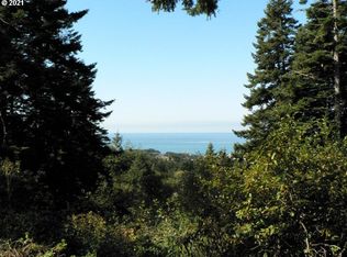 Adams Rd, Gold Beach, OR 97444