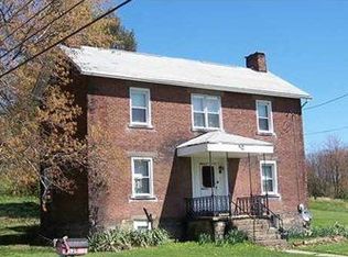 52 Cemetery Rd, Perryopolis, PA 15473