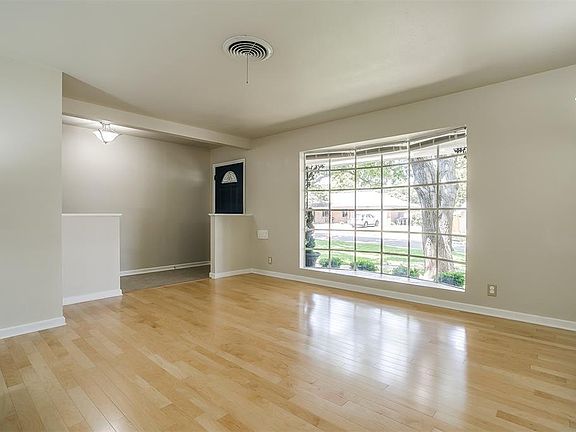 3rd image of 5671 Worrell Dr