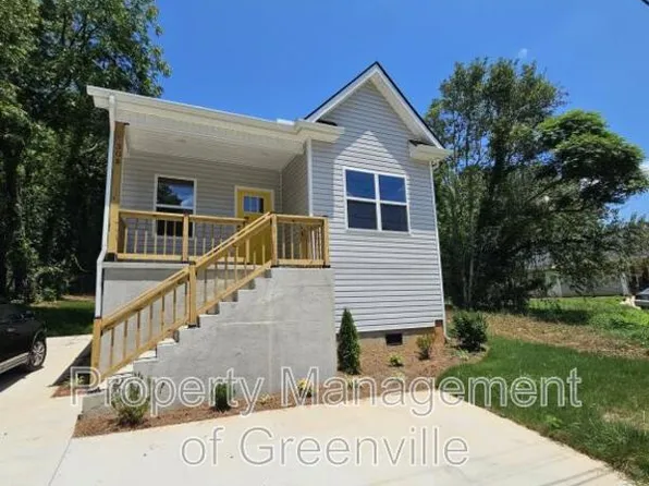 305 Appian Dr, Spartanburg, SC 29306