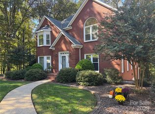 3875 Deer Run Dr NE, Conover, NC 28613