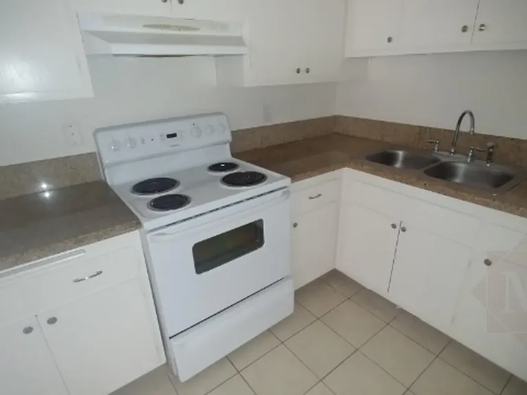312 Ellwood Beach Dr #56 — Photo 3