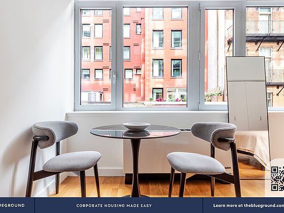 5th image of 88 Leonard St APT 313