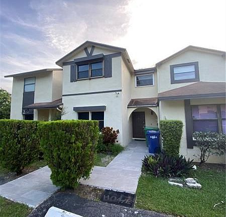 2nd image of 7383 NW 34th St