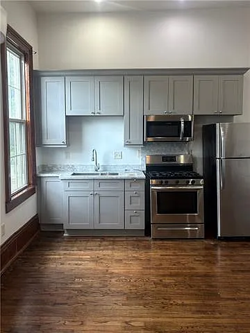 1502 S Carrollton Ave — Photo 4