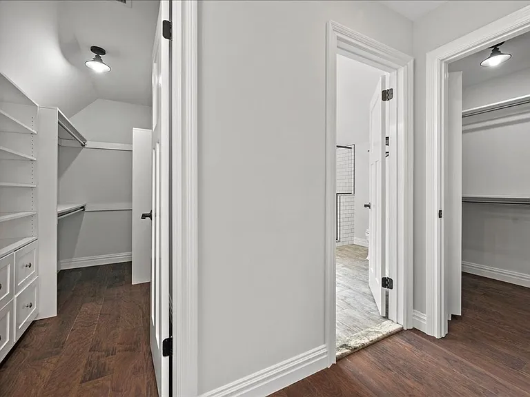 745 Iris Ct — Photo 22