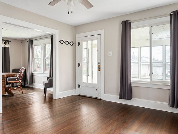 4th image of 4105 Bowman Ave