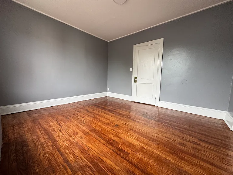 1069 Capitol Ave #2E — Photo 8