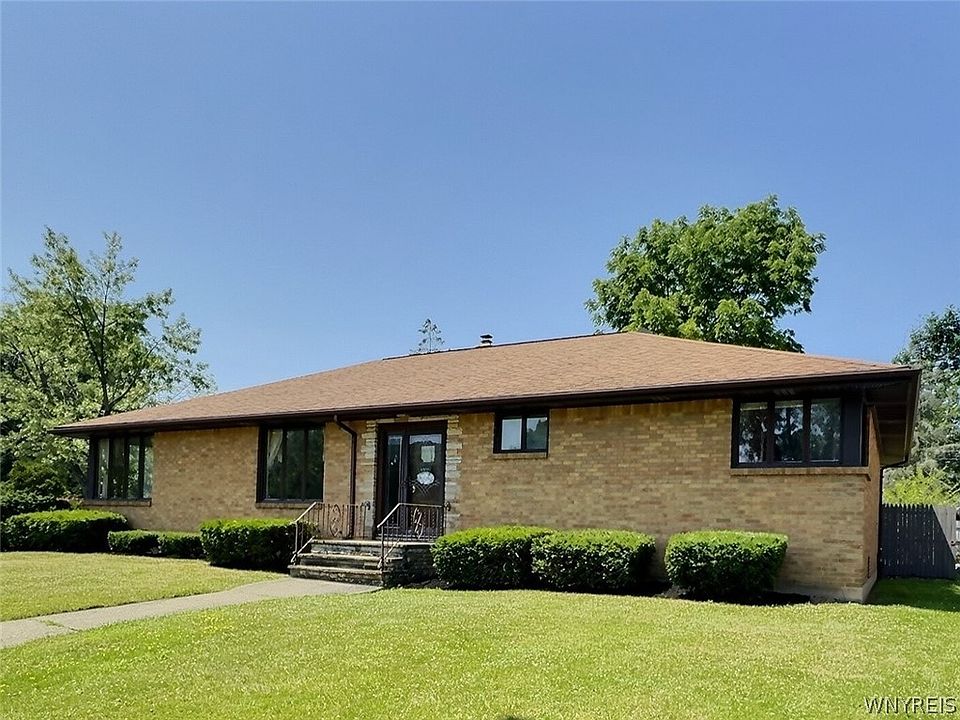 1st image of 142 Windermere Blvd