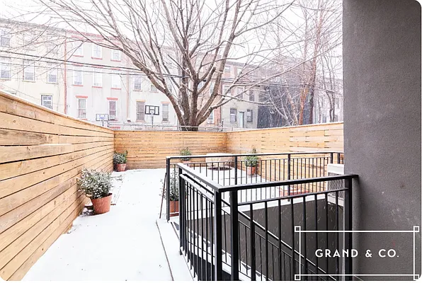 Rented by Grand & Co. | media 45