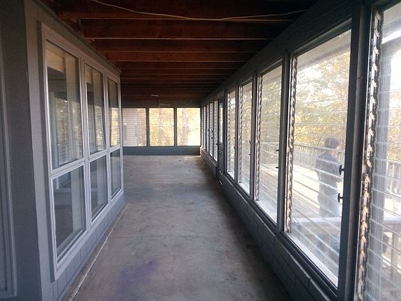 4th image of 20616 Vista Cir