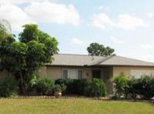 512 Waterside St, Port Charlotte, FL 33954