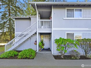 9105 1st Pl NE APT 1, Lake Stevens, WA