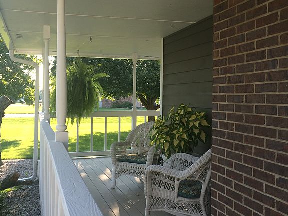 side porch