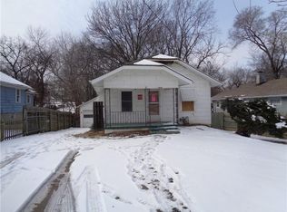1618 S Claremont Ave, Independence, MO 64052