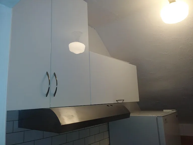 331 Harrison Ave #3 — Photo 8