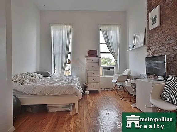3rd image of 447 7th Ave APT 3a