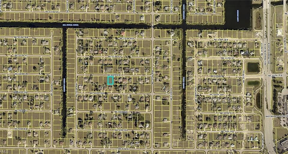 1st image of 1126 NE 10th Ln