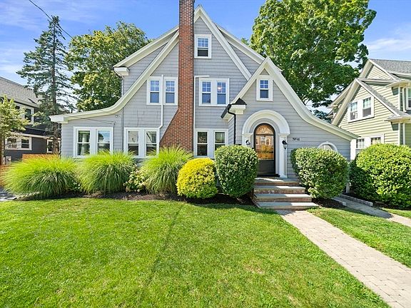 3rd image of 41 Theresa Rd