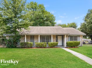 10302 Heather Hill Dr, Houston, TX 77086