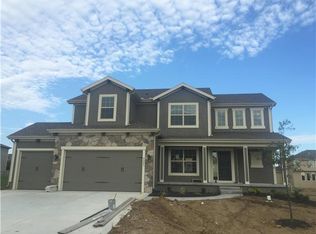 4341 SE Trotter Dr, Lees Summit, MO 64082
