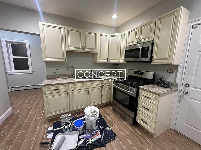 94 Winthrop St #2CP — Photo 6
