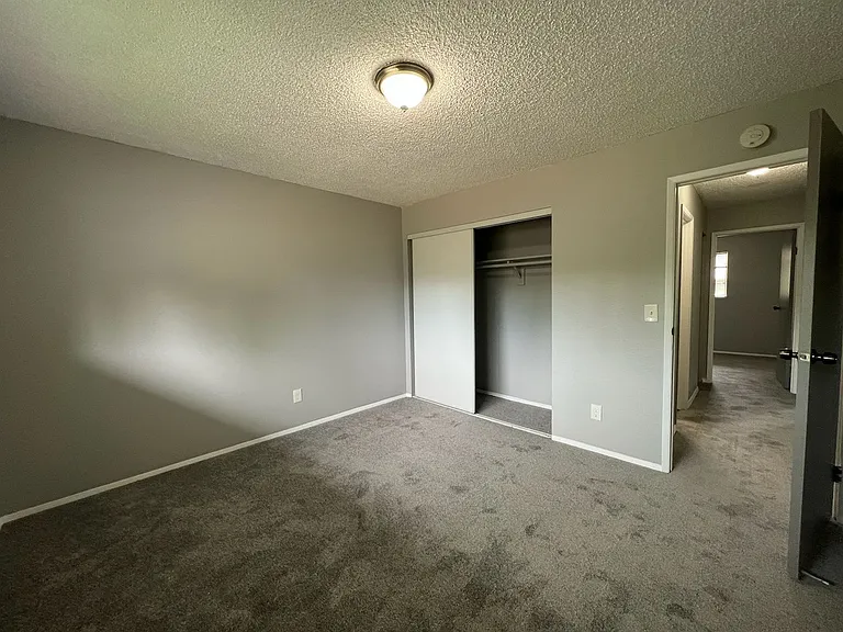 Green Tree Apartments — Photo 16