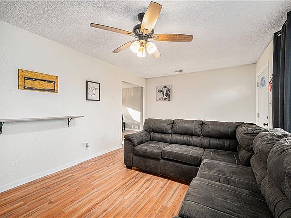 5th image of 1520 N 27th St