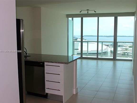 4th image of 888 Biscayne Blvd APT 1806