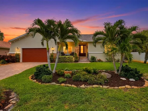 661 7th Ave N, Tierra Verde, FL 33715