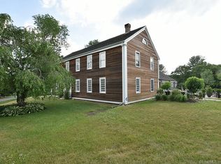 352 E Thompson Rd, Thompson, CT 06277