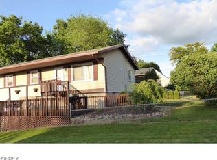 387 Lincoln Ave, Barberton, OH 44203