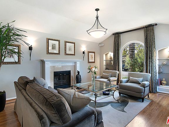 5th image of 6677 W 5th St