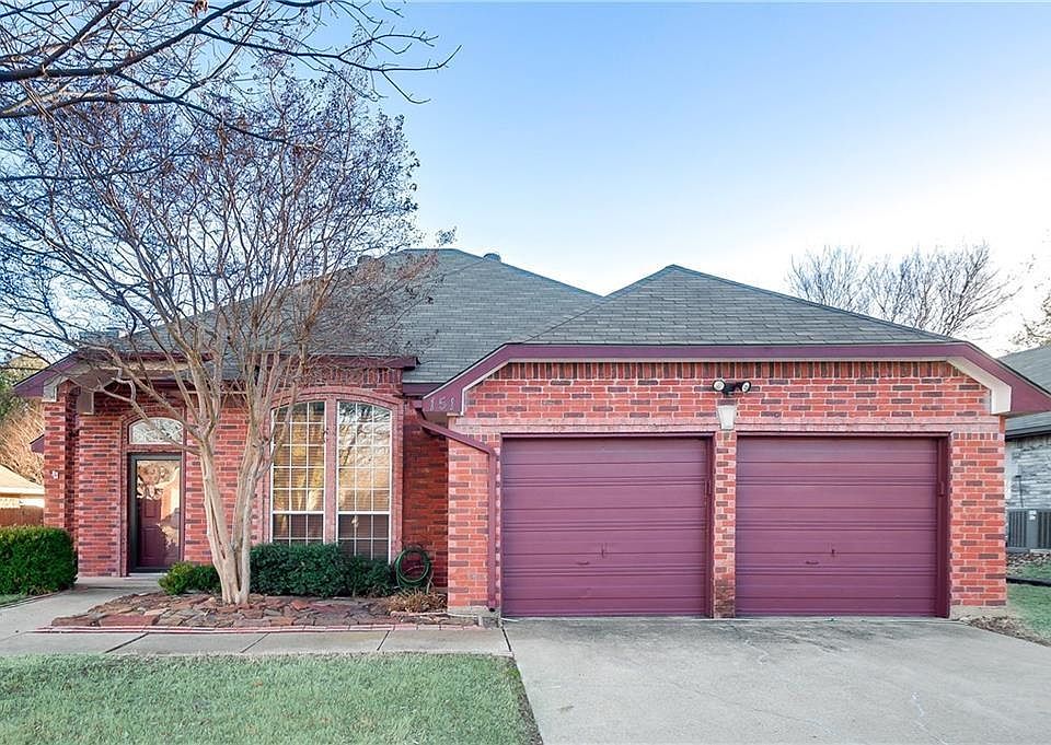 1st image of 151 Summerhill Dr