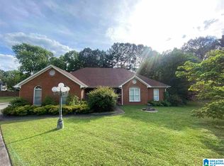 950 Berrywood Dr, Gardendale, AL 35071