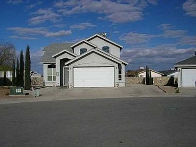 413 Wisconsin Ct, Socorro, TX, 79927